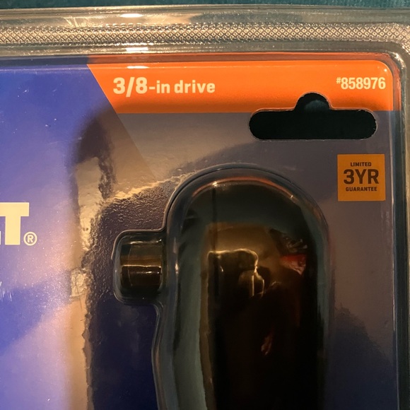 Kobalt 3/8” Ratchet Wrench - Picture 2 of 4